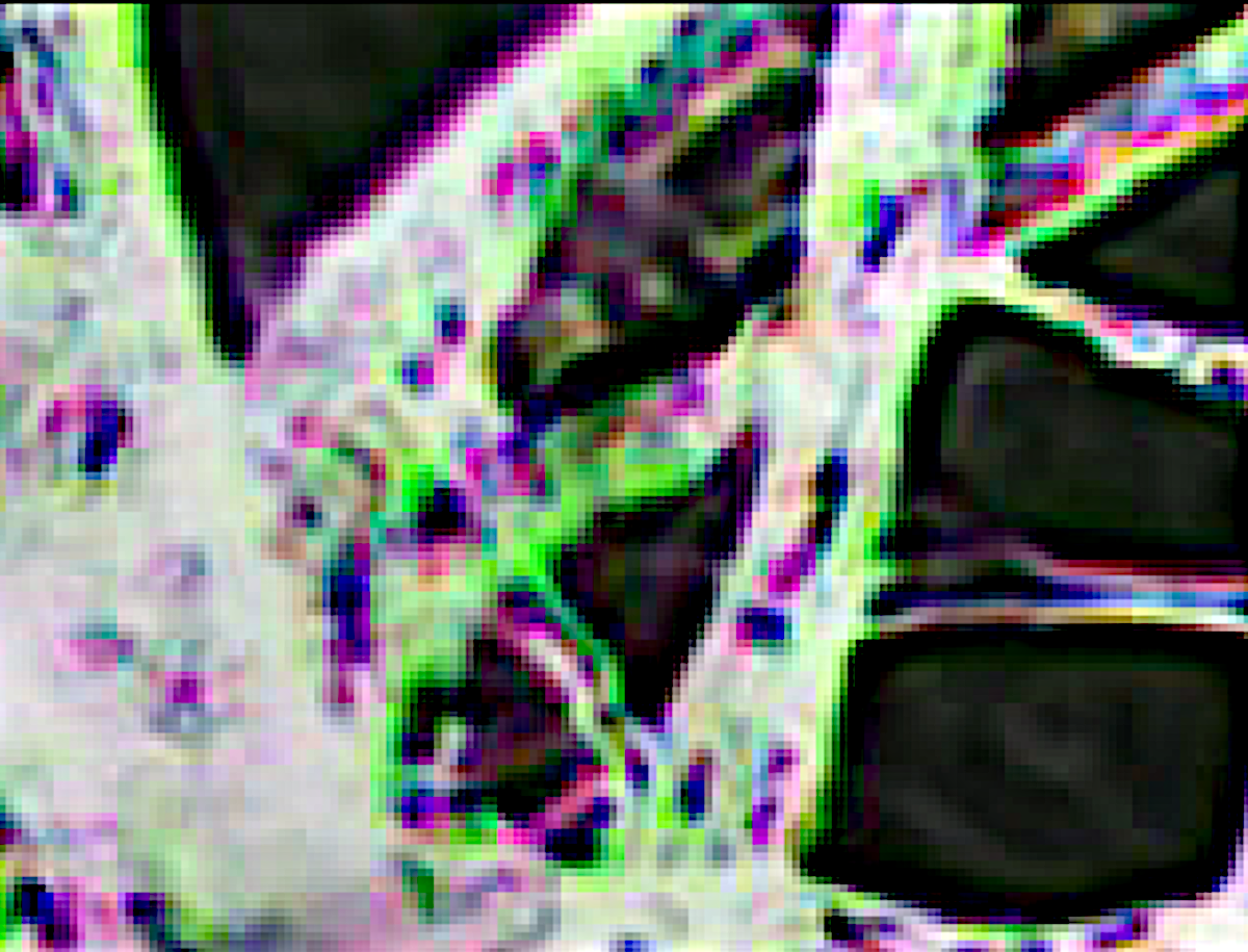 Dnes došiel ten mikroskop: Ale zistil som, že to má na guvc len 160x120, tak som zohnal novú nemeckú do tubusu 23.2mm